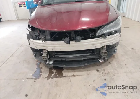 2017 Chrysler 200 Limited Platinum z USA, uszkodzony, nr VIN 1C3CCCAB4HN502678